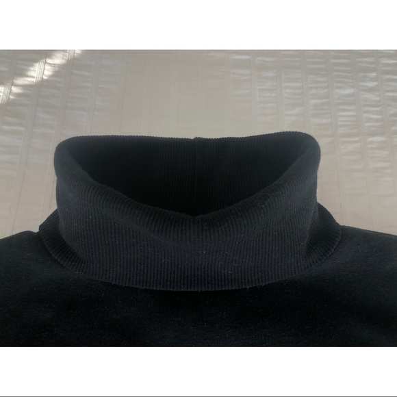 Bubble Sleeve Turtle Neck with Fleece Lining - Picture 5 of 16